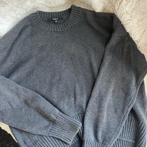 Quince crew neck sweater